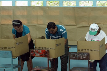 Alianza, PAIS y Molirena encabezan la lista de partidos con más renuncias de candidatos