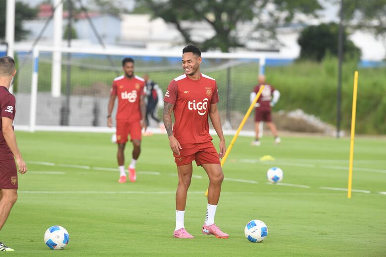 Bárcenas: ‘Ya conocemos al Bolillo, sabemos cuál es su filosofía y cómo maneja los grupos’