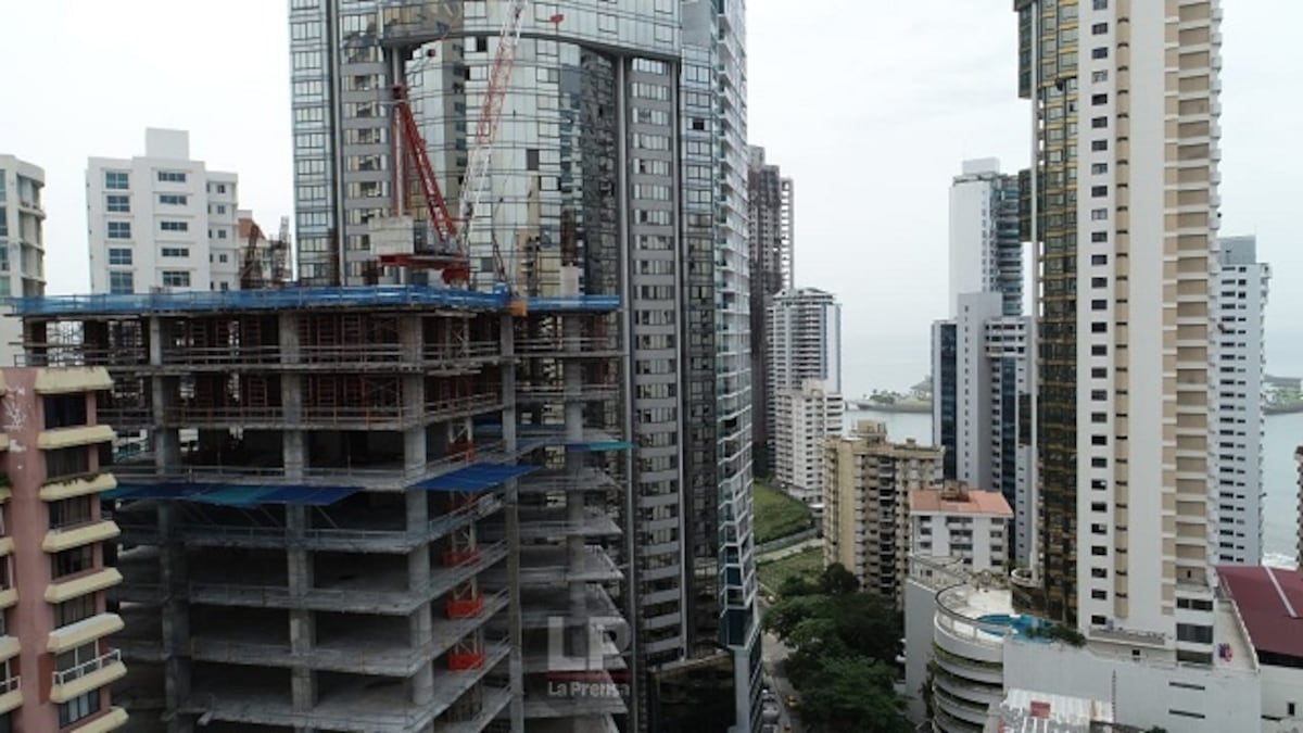 Alarma vecinal por temor a más edificios en barrios saturados