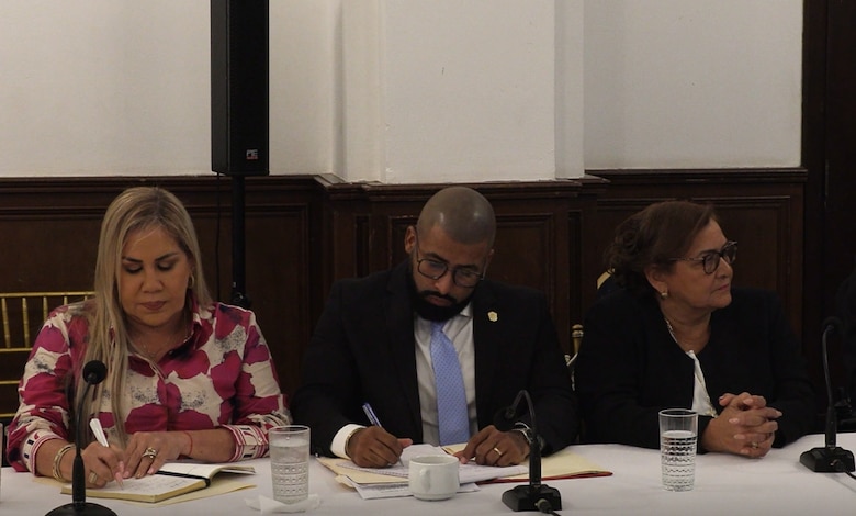 Mulino se reúne con diputados de Realizando Metas