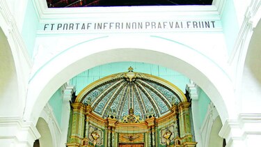 Por una Catedral digna
