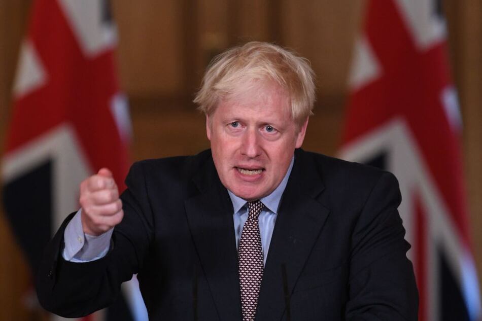 Boris Johnson impone restricciones por rebrotes de la Covid-19
