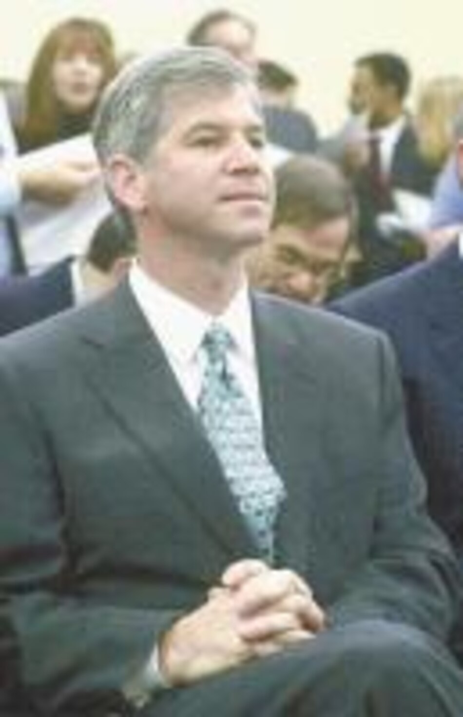 Ex director de Enron, en la mira