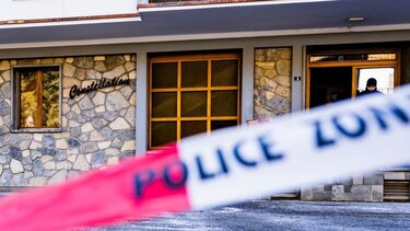 ‘Me escondí para protegerme del intenso calor’: testigos describen su huida del incendio en un bar en un resort de esquí en Suiza