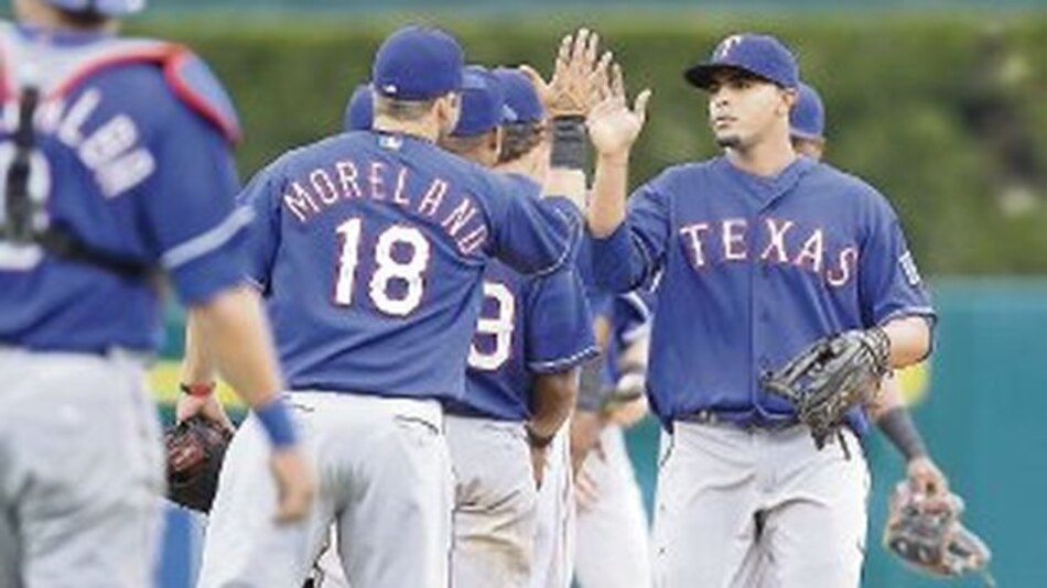 Los Rangers siguen con un arranque imparable