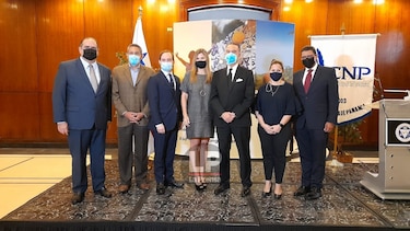 Guillermo Antonio Adames denuncia amenazas a periodistas e impunidad, en su toma posesión como presidente del CNP