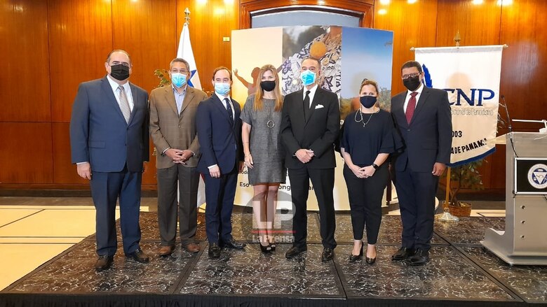 Guillermo Antonio Adames denuncia amenazas a periodistas e impunidad, en su toma posesión como presidente del CNP