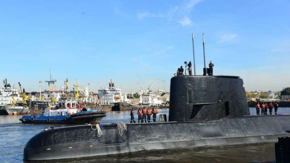 Sin rastros del submarino argentino perdido en el Atlántico Sur
