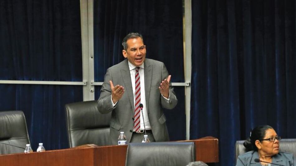 Diputados cierran filas contra el gol legislativo