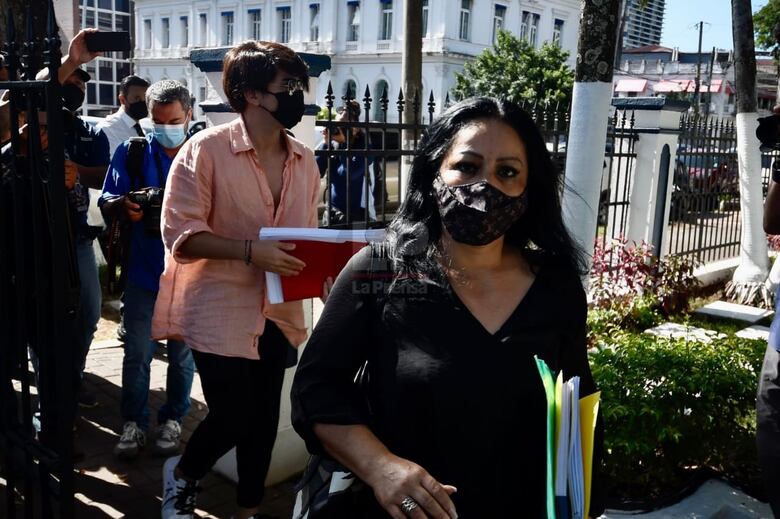 El TE retira el fuero penal electoral a Zulay Rodríguez, por el caso de las láminas de oro