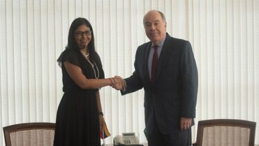 Venezuela busca ayuda de Brasil para reactivar su economía