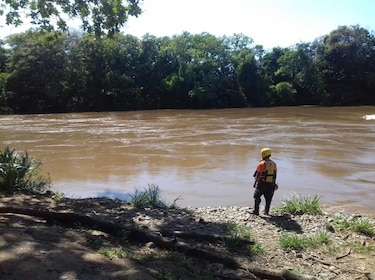 Mueren dos estudiantes arrastradas por un río cuando iban a clases en Veraguas