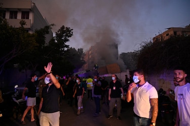 Hezbolá lanza decenas de proyectiles contra Israel tras los últimos bombardeos contra Líbano