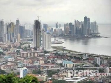 Pobreza extrema se redujo un 4.1%, según el MEF