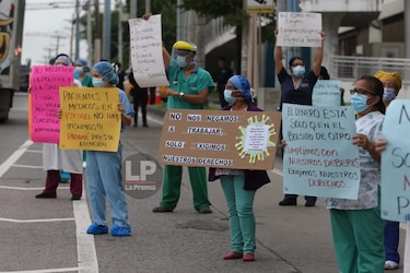 Personal médico exige insumos para hacerle frente a la Covid-19