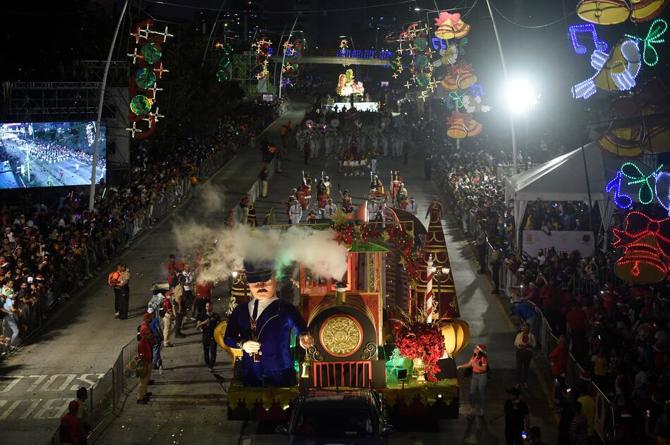 Alcaldía de Panamá licita el desfile de Navidad; una empresa presenta propuesta