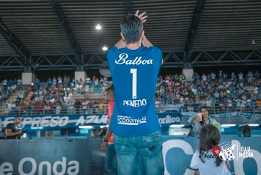 Árabe gana y sigue líder en el Penedo ‘day’