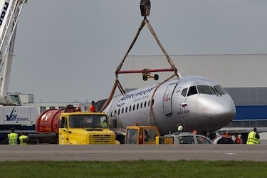 Avión incendiado en Rusia tenía mucho combustible