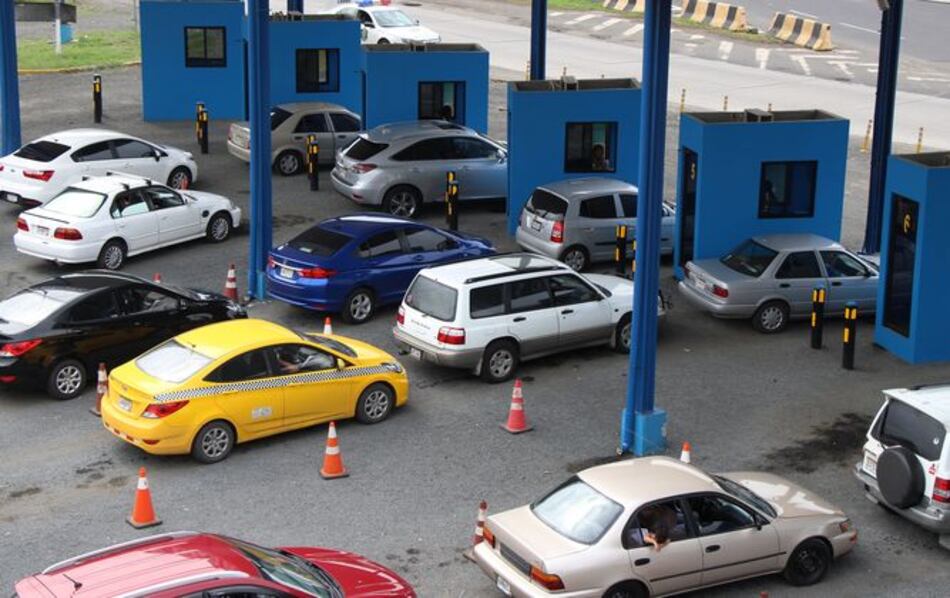 Cambian horario en los centros de instalación Panapass