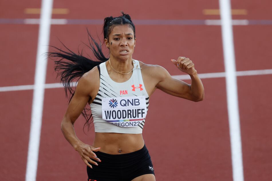 Gianna Woodruff quiere estar en el podio de Santiago