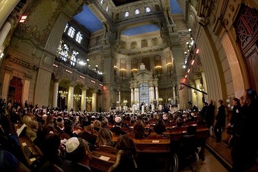 'La violencia del hombre contra el hombre es indigna de la religión'
