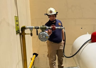 Bomberos recomiendan revisar sistemas de gas en edificios tras el terremoto