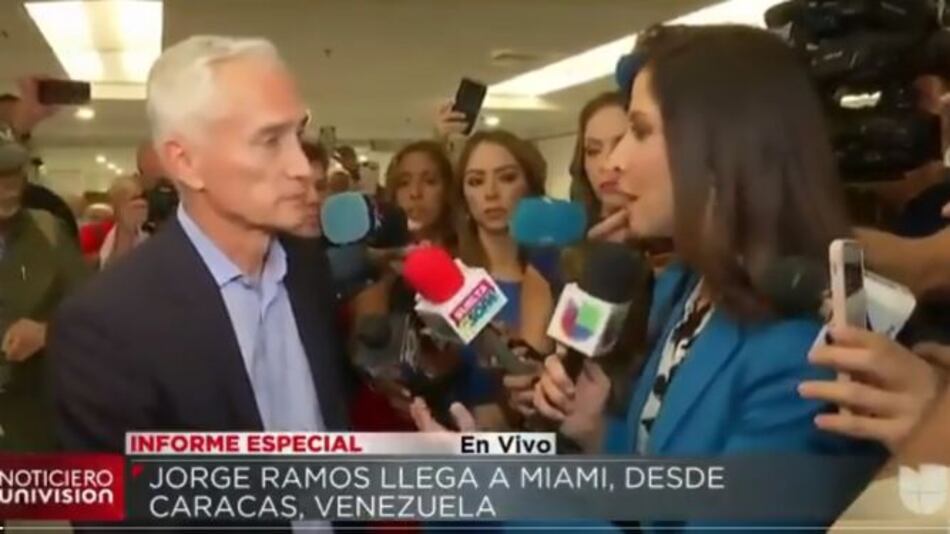 Periodistas de Univisión llegan a Miami tras retención en Caracas