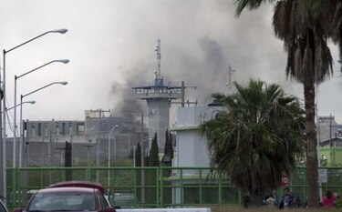 Aumentan a 16 los muertos por motín en la cárcel del norte de México