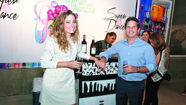 Exposición de arte a beneficio de Fanlyc
