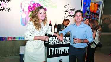 Exposición de arte a beneficio de Fanlyc