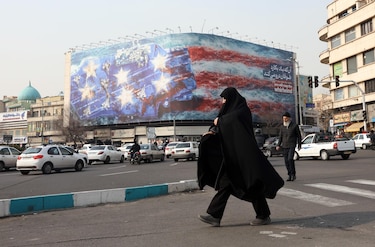 Irán dice estar listo para negociar con Estados Unidos, pero advierte que responderá ante cualquier agresión