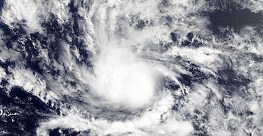 Tormenta tropical Chris se forma en el océano Atlántico