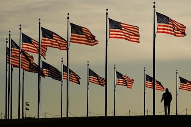 Votantes de dos estados de Estados Unidos apoyan legalizar el uso recreativo de la marihuana