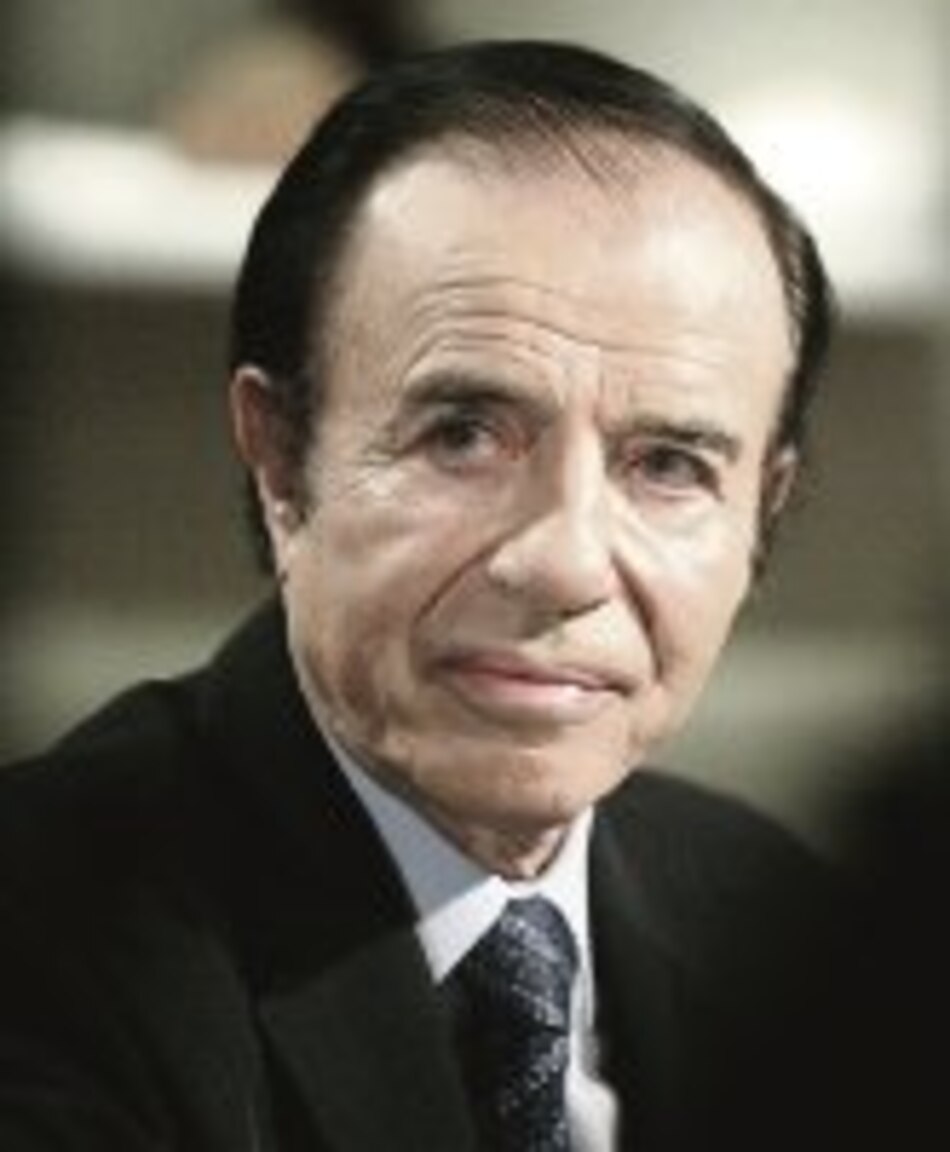 Implican a Menem en escándalo de Siemens