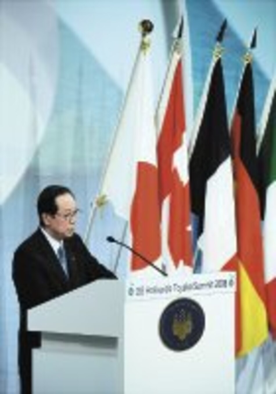 G8 y G5, divididos por subsidios