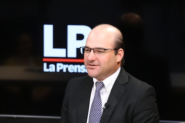 Entrevista exclusiva: AIG pide al Ministerio Público investigar contratos millonarios de internet