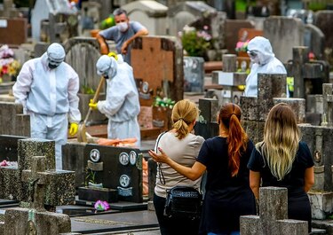 Brasil empieza a exigir pasaporte sanitario para entrar al país