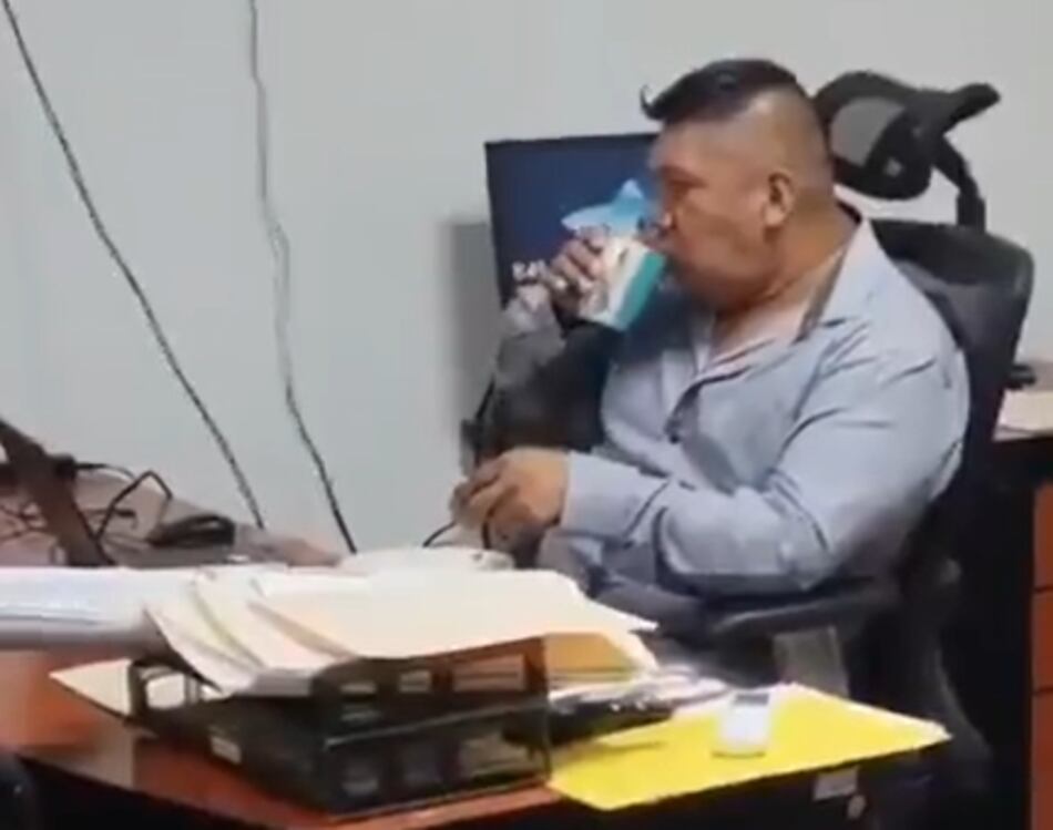 Polémica en el Idaan: destituyen a gerente regional de Bocas del Toro tras video viral