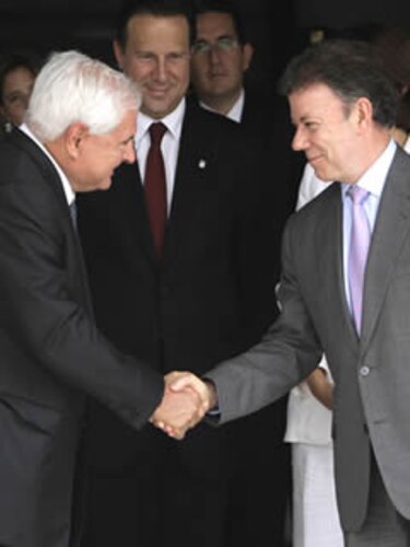 Martinelli asistirá a investidura de Juan Manuel Santos
