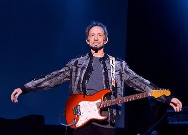 Muere Peter Tork, bajista de 'The Monkees'