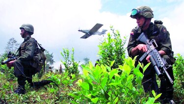 Colombia defiende política antidrogas ante postura de EU