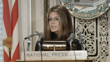 Muere a los 92 años Gloria Steinem, el ícono feminista de Estados Unidos que se infiltró en un club de Playboy para denunciar las duras condiciones de sus empleadas