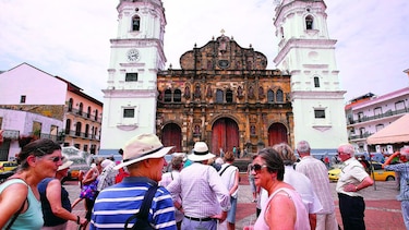La fe que atrae turistas