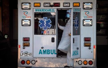 La mitad del Senado de Chile y cuatro ministros en cuarentena preventiva por el coronavirus