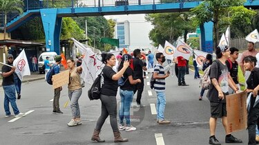 Un lunes marcado por los cierres y protestas