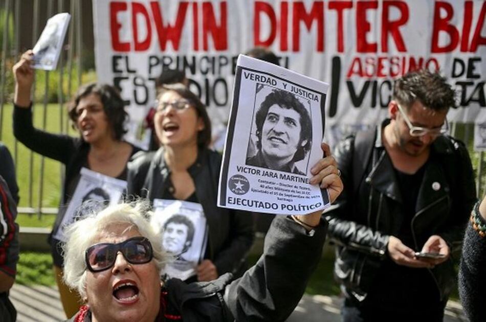 Repudian en Chile a acusado del asesinato de Víctor Jara