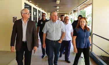 Tras cambio de rector en la Unachi, el contralor Flores plantea un ‘borrón y cuenta nueva’
