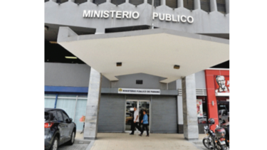 Salazar Zurita confiesa que era un prestanombres