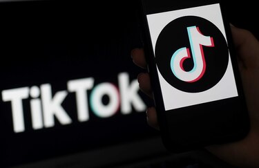 El presidente Trump evalúa prohibir la aplicación china TikTok