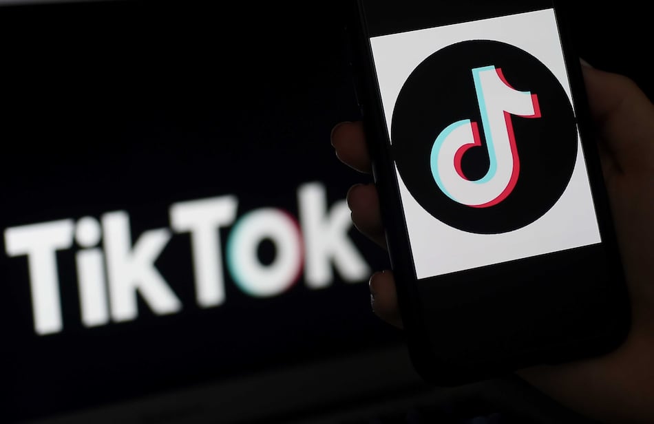 El presidente Trump evalúa prohibir la aplicación china TikTok